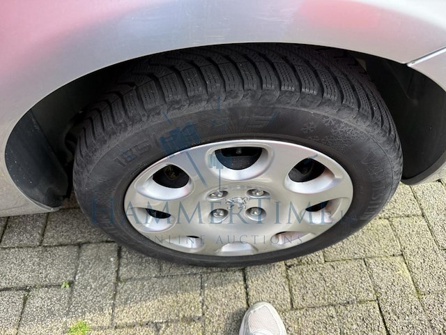 Peugeot 307 1.6i 16v xs, 2001 - afbeelding 8 van  30