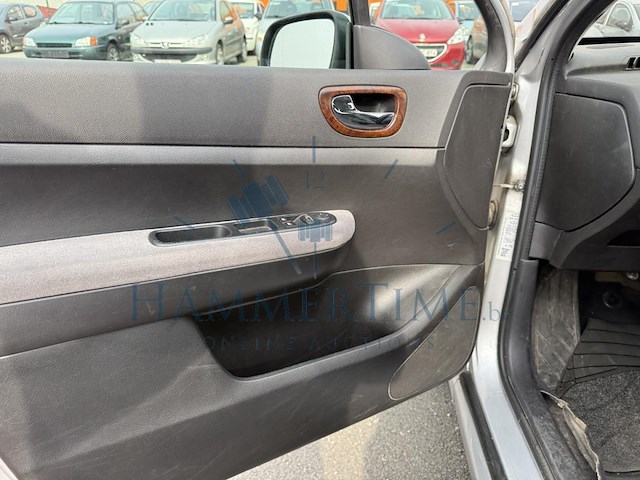 Peugeot 307 1.6i 16v xs, 2001 - afbeelding 28 van  30