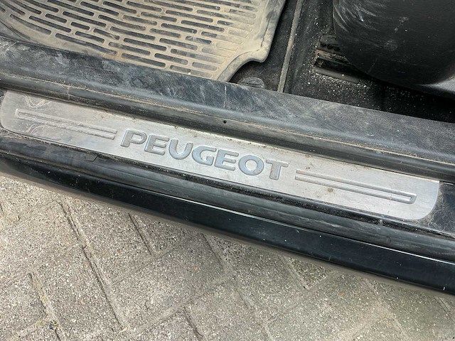 Peugeot 307 2.0-16v xsi 09-sn-fp - afbeelding 7 van  28