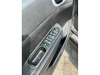 Peugeot 307 2.0-16v xsi 09-sn-fp - afbeelding 17 van  28