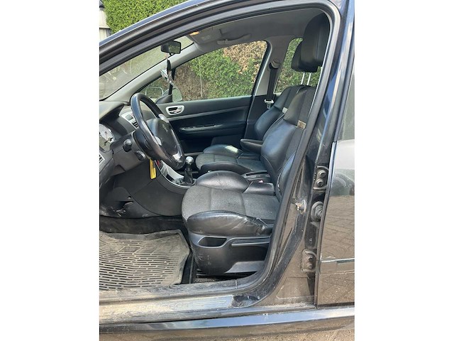Peugeot 307 2.0-16v xsi 09-sn-fp - afbeelding 18 van  28