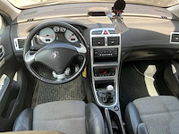 Peugeot 307 2.0-16v xsi 09-sn-fp - afbeelding 19 van  28