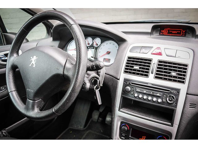 Peugeot 307 break 1.6 16v premium 10-tr-lf - afbeelding 5 van  5