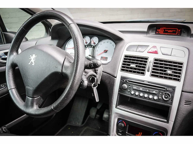 Peugeot 307 break 1.6 16v premium, 10-tr-lf - afbeelding 16 van  19