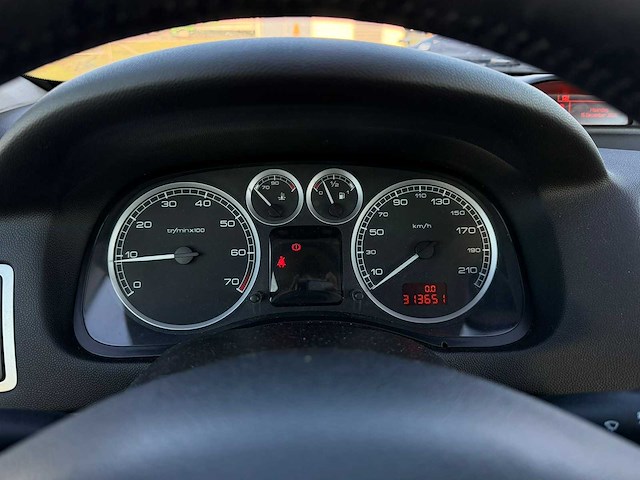 Peugeot 307 break 1.6-16v xs premium 2005 | 42-rv-vl iaw - afbeelding 10 van  23
