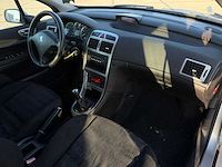 Peugeot 307 break 1.6-16v xs premium 2005 | 42-rv-vl iaw - afbeelding 11 van  23