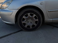 Peugeot 307 break 1.6-16v xs premium 2005 | 42-rv-vl iaw - afbeelding 8 van  16