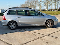 Peugeot 307 break 1.6-16v xs premium 2005 | 42-rv-vl iaw - afbeelding 12 van  16