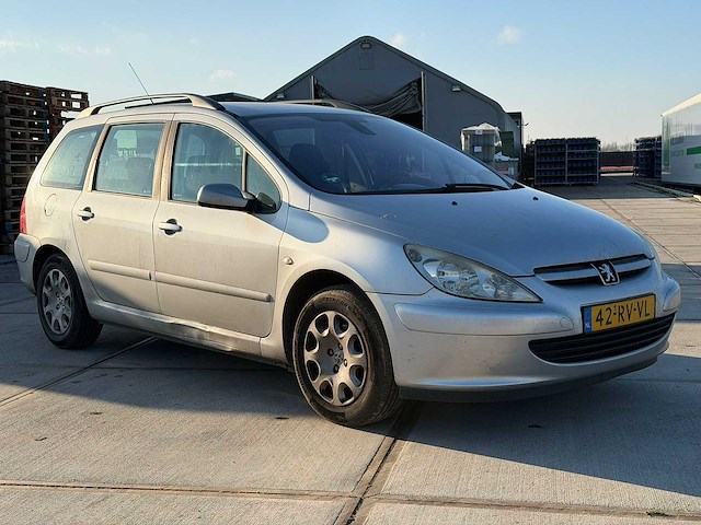 Peugeot 307 break 1.6-16v xs premium 2005 | 42-rv-vl iaw - afbeelding 14 van  16