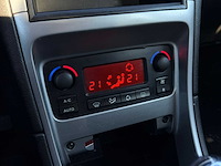 Peugeot 307 break 1.6-16v xs premium 2005 | 42-rv-vl - afbeelding 10 van  18