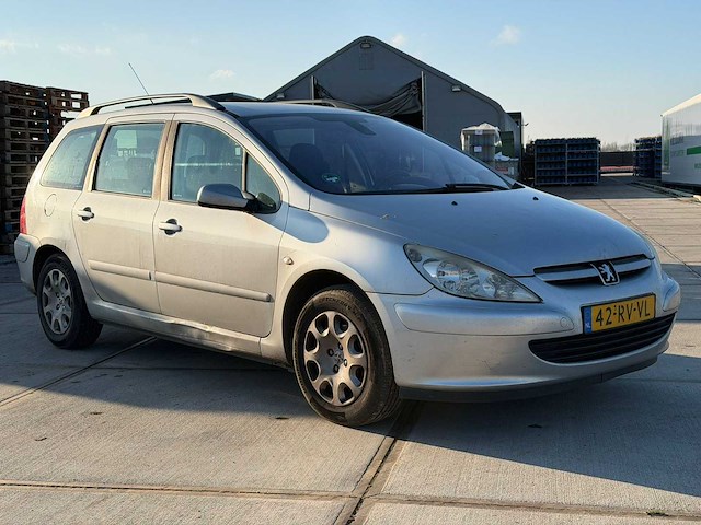 Peugeot 307 break 1.6-16v xs premium 2005 | 42-rv-vl - afbeelding 9 van  18