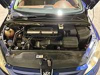 Peugeot 307 cc 2.0-16v 136pk 2005, 67-rg-xg - afbeelding 14 van  16