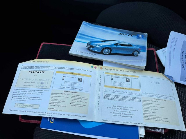 Peugeot 307 cc 2.0-16v 51-rv-fg - afbeelding 16 van  29