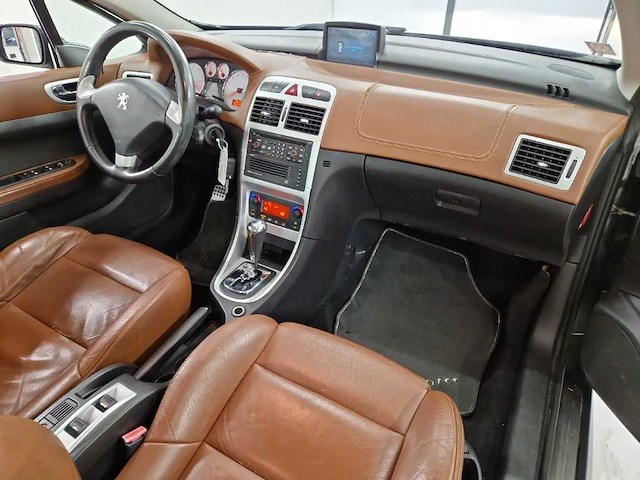 Peugeot 307 cc 2.0 16v oxygo, 88-th-tr - afbeelding 5 van  7