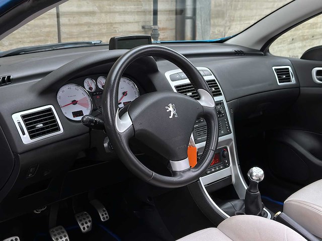 Peugeot 307 coupé cabriolet 2.0-16v 140pk 2006 (origineel-nl), 22-sz-kt - afbeelding 20 van  49