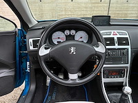Peugeot 307 coupé cabriolet 2.0-16v 140pk 2006 (origineel-nl), 22-sz-kt - afbeelding 21 van  49