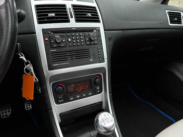 Peugeot 307 coupé cabriolet 2.0-16v 140pk 2006 (origineel-nl), 22-sz-kt - afbeelding 29 van  49