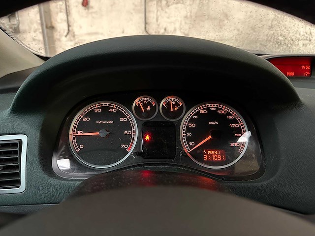 Peugeot 307 sw 1.6 16v 109pk 2003, 98-nl-hn - afbeelding 14 van  36