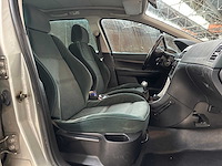 Peugeot 307 sw 1.6 16v 109pk 2003, 98-nl-hn - afbeelding 27 van  36