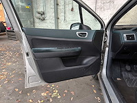 Peugeot 307 sw 1.6 16v 109pk 2003, 98-nl-hn - afbeelding 19 van  36