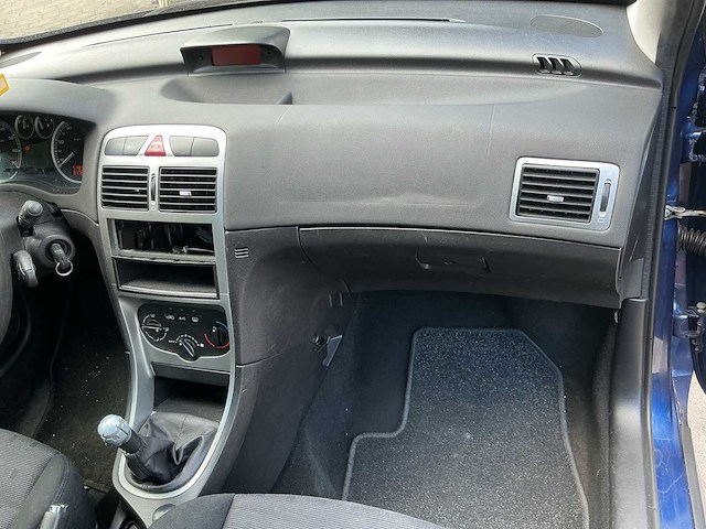 Peugeot 307 sw 1.6 16v 19-gzh-6 - afbeelding 2 van  27