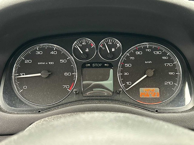 Peugeot 307 sw 1.6-16v 2006 | 77-tn-nd - afbeelding 9 van  38