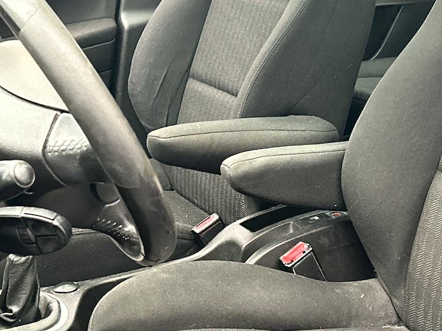 Peugeot 307 sw 1.6-16v 2006 | 77-tn-nd - afbeelding 14 van  38