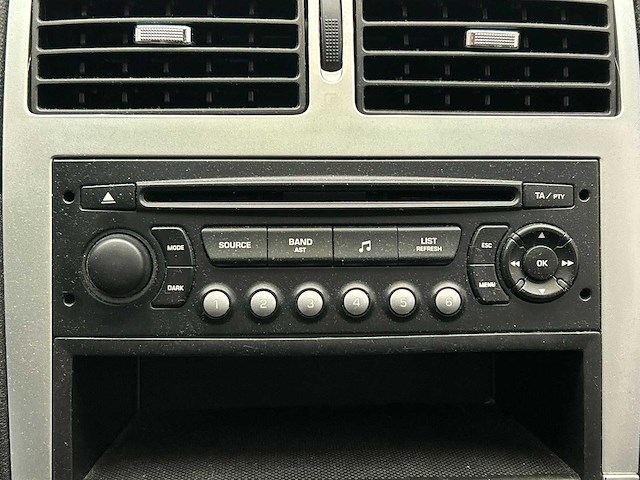 Peugeot 307 sw 1.6-16v 2006 | 77-tn-nd - afbeelding 17 van  38