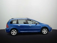 Peugeot 307 sw 2.0 16v pack 2004 | 07-nr-zf - afbeelding 2 van  48