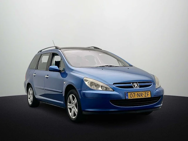 Peugeot 307 sw 2.0 16v pack 2004 | 07-nr-zf - afbeelding 22 van  48