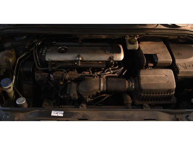 Peugeot 307 sw 2.0 16v premium 2005 - afbeelding 8 van  17