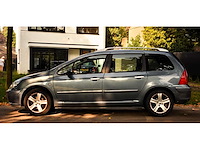 Peugeot 307 sw 2.0 16v premium 2005 - afbeelding 11 van  17