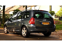 Peugeot 307 sw 2.0 16v premium 2005 - afbeelding 12 van  17