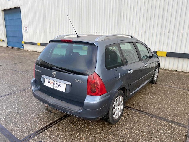 Peugeot 307 sw 2.0 hdi premium 8899 - afbeelding 11 van  18