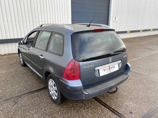 Peugeot 307 sw 2.0 hdi premium 8899 - afbeelding 13 van  18