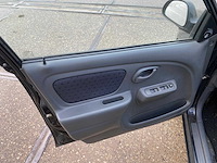 Peugeot 307 sw 2.0 hdi premium 8899 - afbeelding 16 van  18