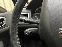 Peugeot 307 sw 2.0 hdif pack 2003 - afbeelding 5 van  14