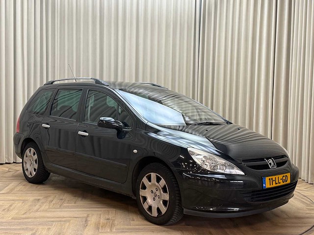 Peugeot 307 sw 2.0 hdif pack 2003 - afbeelding 12 van  14