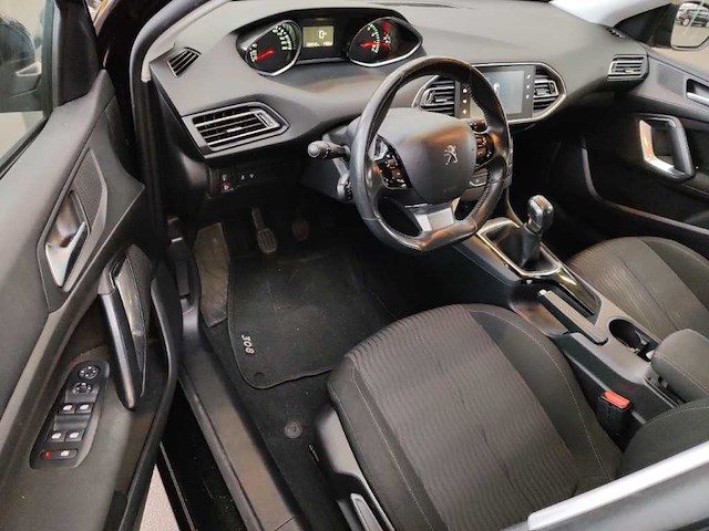 Peugeot 308 1.2 e-thp blue lease; 8-xlt-61 - afbeelding 10 van  13