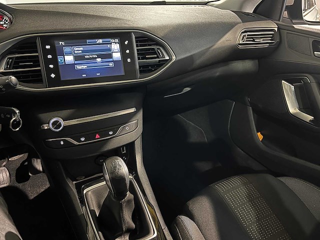 Peugeot 308 1.2 puret. blue lease executive, kh-151-z - afbeelding 4 van  15