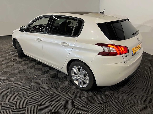 Peugeot 308 1.2 puret. blue lease executive, kh-151-z - afbeelding 8 van  15