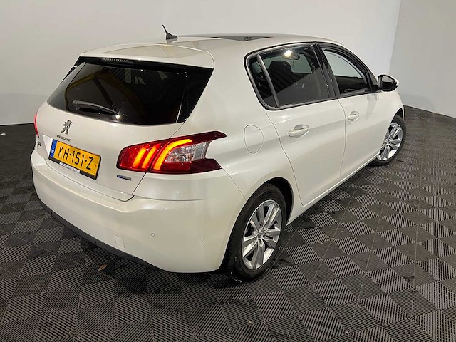 Peugeot 308 1.2 puret. blue lease executive, kh-151-z - afbeelding 11 van  15