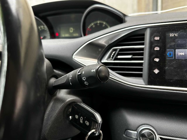 Peugeot 308 1.2 puretech active 110pk 2016, kd-319-f - afbeelding 4 van  13