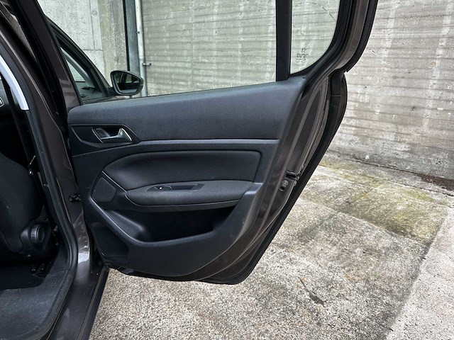 Peugeot 308 1.2 puretech active 110pk 2016, kd-319-f - afbeelding 25 van  39
