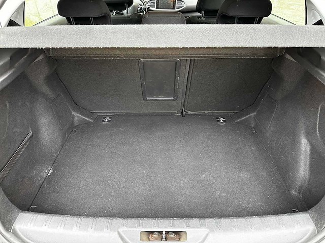 Peugeot 308 1.2 puretech active 110pk 2016, kd-319-f - afbeelding 30 van  39