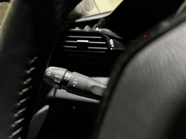 Peugeot 308 1.2 puretech active pack business 131pk 2023 (origineel-nl + 1e eigenaar), s-888-vr - afbeelding 11 van  42