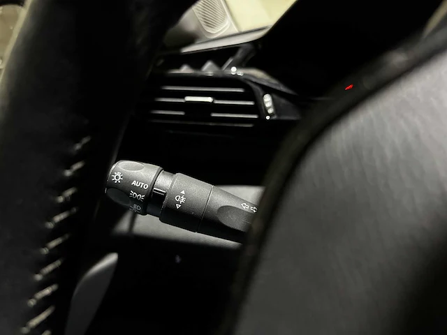 Peugeot 308 1.2 puretech active pack business 131pk 2023 (origineel-nl + 1e eigenaar), s-888-vr - afbeelding 15 van  40