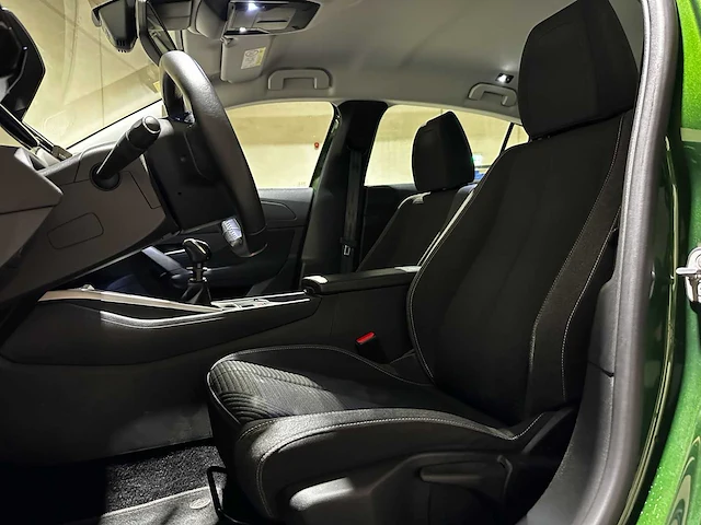 Peugeot 308 1.2 puretech active pack business 131pk 2023 (origineel-nl + 1e eigenaar), s-888-vr - afbeelding 23 van  40