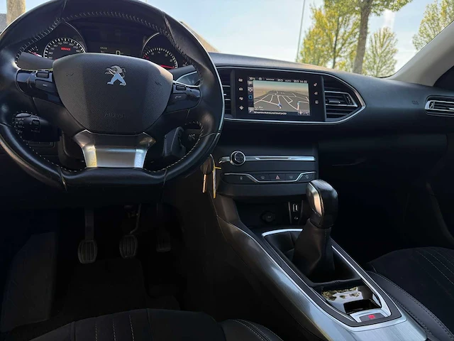 Peugeot 308 1.2 puretech allure * kl-490-h - afbeelding 21 van  23
