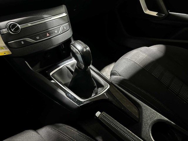 Peugeot 308 1.2 puretech blue lease executive 110pk 2016 (origineel-nl), jj-650-n - afbeelding 23 van  34